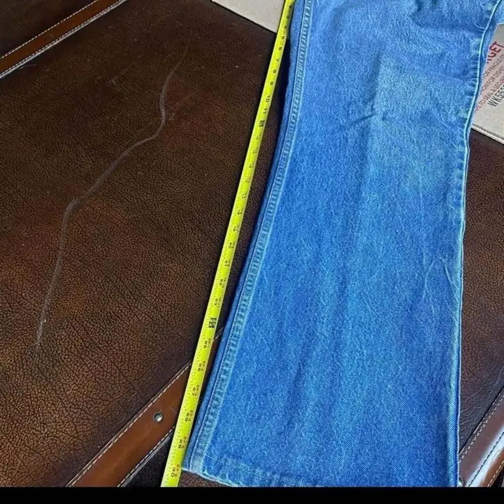 Levis levi 517
